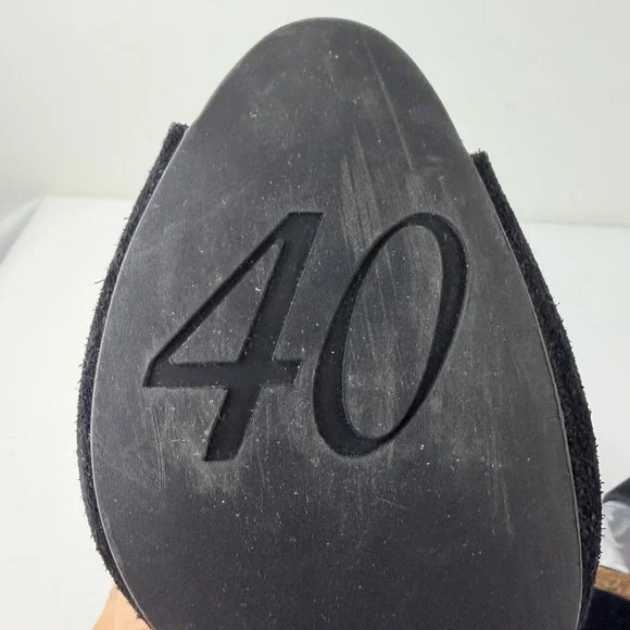 Pedro Garcia Black Suede Heels Sandals Womens EU 40 US 9 Ankle Strap Chic - Picture 9 of 10